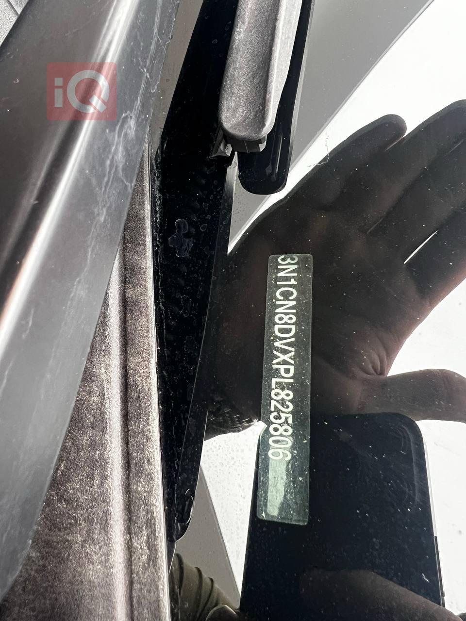 نیسان ڤێرسا